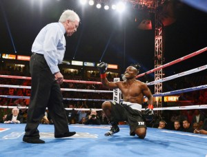 Pat+Russell+Timothy+Bradley+v+Ruslan+Provodnikov+FSYPhbFash-l